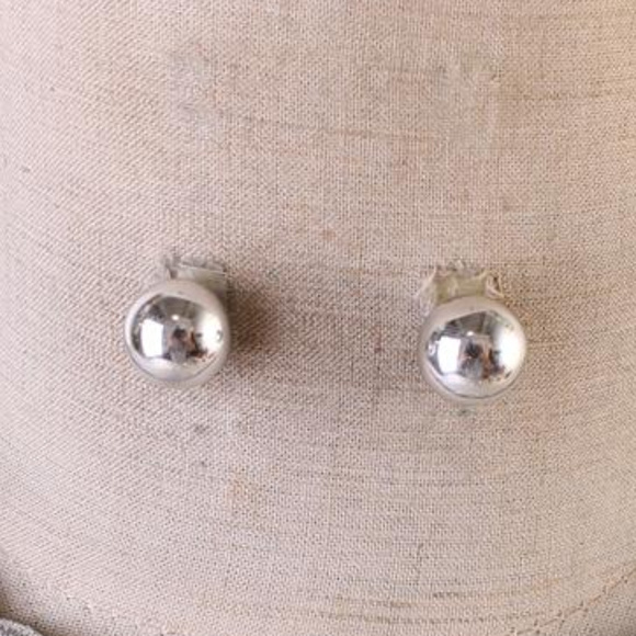 Silver Tone Braidded Cord Necklace Earring Set - Picture 4 of 4